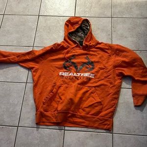 REALTREE OUTFITTERS large mens sweatshirt